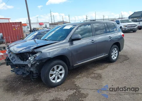 2011 Toyota Highlander from USA, damaged, VIN 5TDZA3EH2BS010940